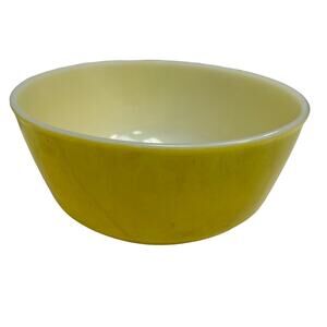 Vintage Anchor Hocking Made In USA 458 Ovenproof Yellow Ceramic Mixing Bowl